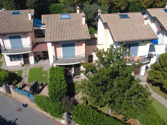 Casa con 5 locali in vendita in Viale Giuseppe Verdi, Nepi