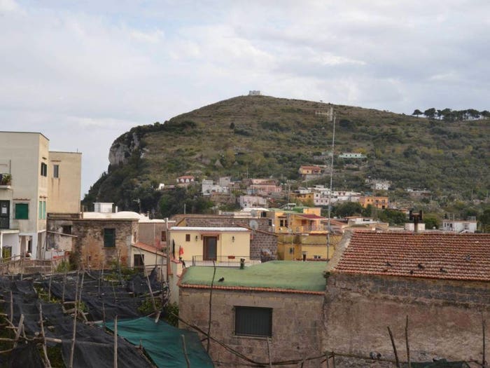 Appartamento con 6 locali in vendita in Via del Monte, Termini, Massa Lubrense