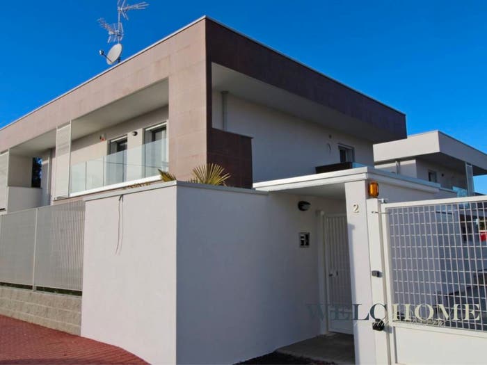 Casa quadrilocale in vendita in Via Gabriele D'Annunzio, Centro, Arluno