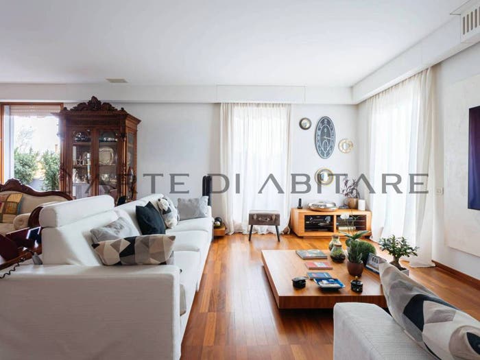Casa quadrilocale in vendita in Sondrio, Sacra Famiglia Basso Isonzo, Padova