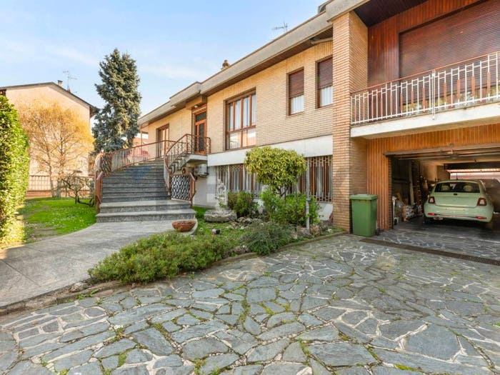 Casa con 6 locali in vendita in Via Per Cassina Nuova, Villaggio Ambrosiano Battiloca, Paderno Dugnano