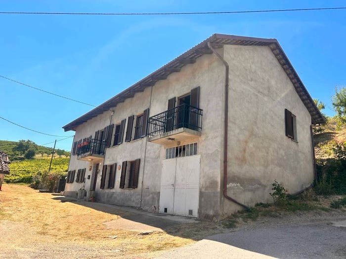 Casa con 6 locali in vendita in Località Gallo, Mango