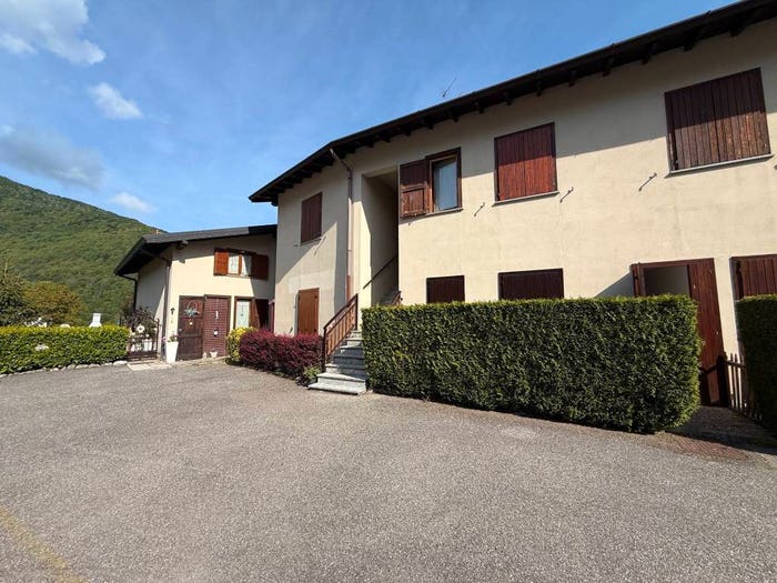 Appartamento bilocale in vendita in Via Prato, Peghera, Taleggio