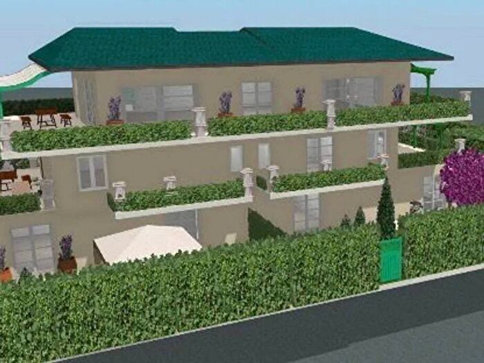 Appartamento trilocale in vendita in Via Bologna SNC, Città Giardino, Viareggio