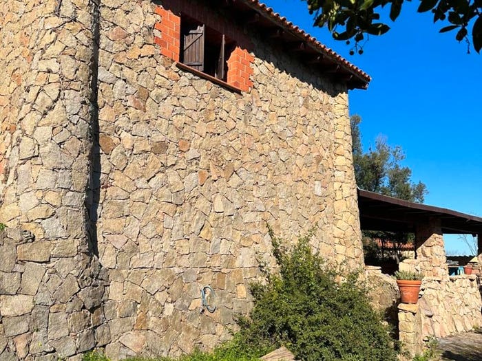 Casa con 6 locali in vendita in Via Plebi, Santa Lucia, Olbia