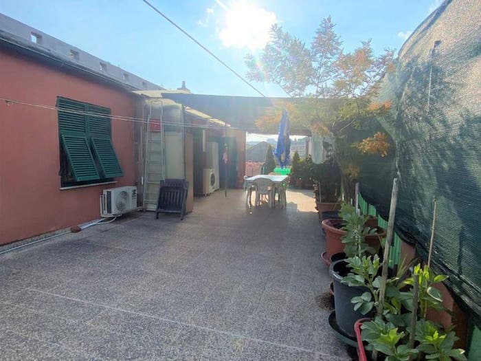 Casa trilocale in vendita in Via Fereggiano, Marassi, Genova