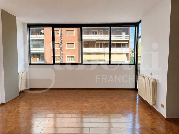 Appartamento quadrilocale in vendita in Via Gallenga, Madonna Alta Prepo, Perugia