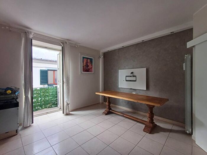 Appartamento trilocale in vendita in Via Luigi Castiello, Casagiove