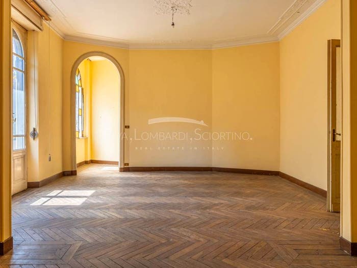 Casa con 6 locali in vendita in Corso Dante Alighieri, Corso Dante, Asti