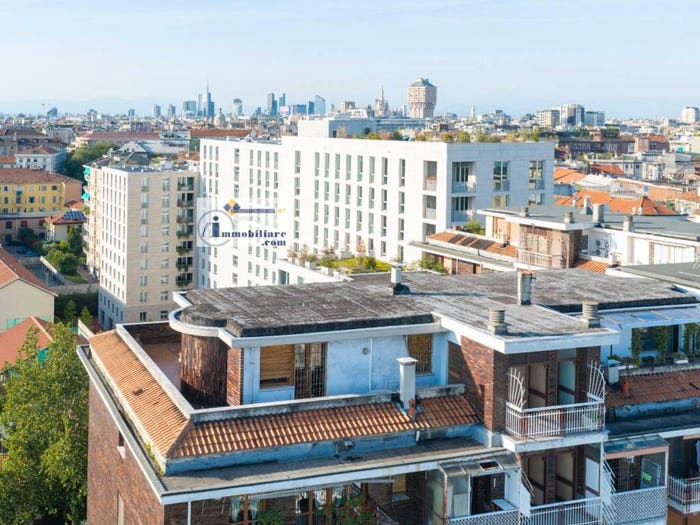 Casa con 6 locali in vendita in Via Gian Carlo Castelbarco, Corso San Gottardo, Milano
