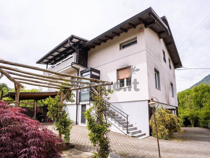Casa con 6 locali in vendita in Via Valganna, Centro, Rancio Valcuvia