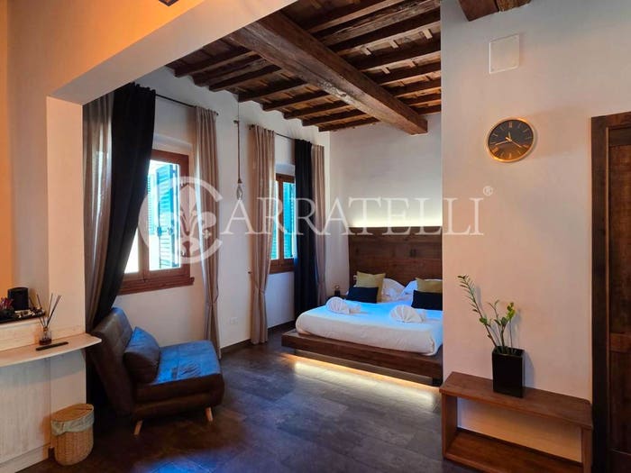 Appartamento con 6 locali in vendita in Via Il Prato, Borgo Ognissanti Il Prato, Firenze