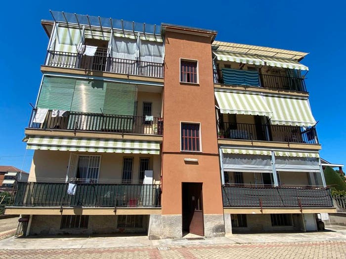 Appartamento trilocale in vendita in Via Genova, Centro, Orbassano