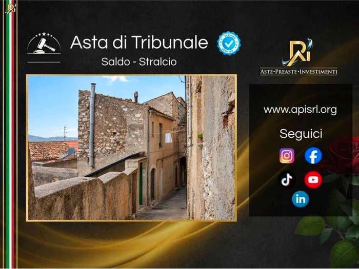 Appartamento bilocale in vendita in Via Cesare Battisti, Centro, Castelcivita