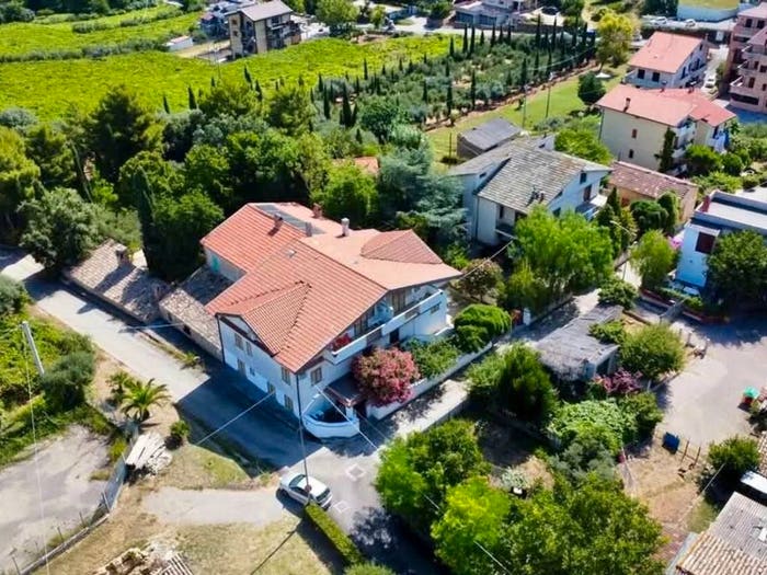 Casa con 6 locali in vendita in Contrada Lazzaretto, Ortona