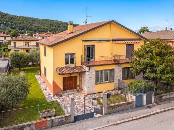 Casa con 5 locali in vendita in Quartiere Abba Via Terza, Urago Mella, Brescia