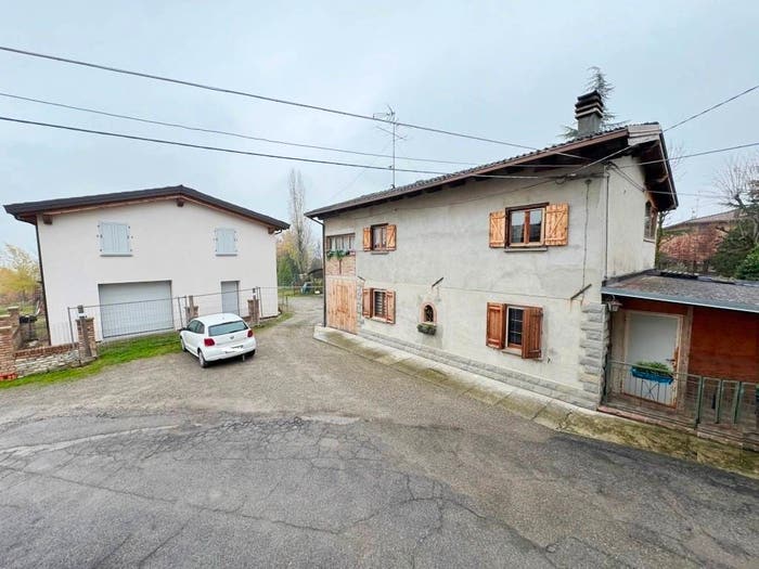 Casa con 6 locali in vendita in Via Sinistra Guerro, Centro, Castelvetro di Modena