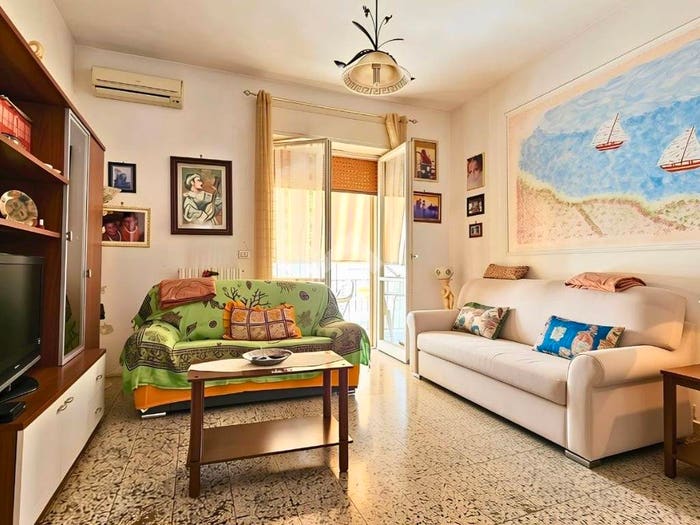 Appartamento quadrilocale in vendita in VIA LUIGI LUZZATTI, Centro, Nardò