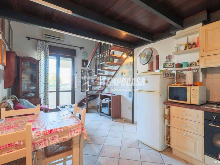 Appartamento trilocale in vendita in Via Primo Montanari, Roncadello, Forlì