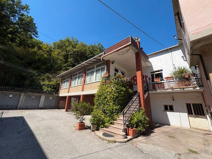 Casa in vendita in Amelia