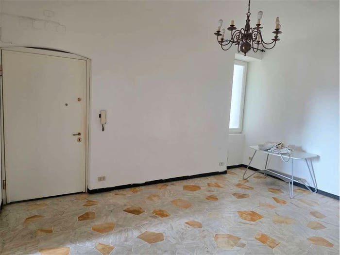 Appartamento con 6 locali in vendita in Foce, Genova