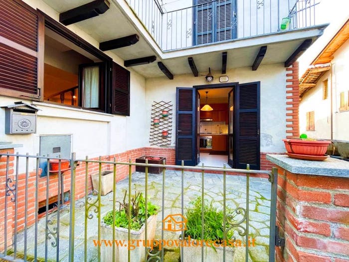 Casa con 6 locali in vendita in Centro, Cassine