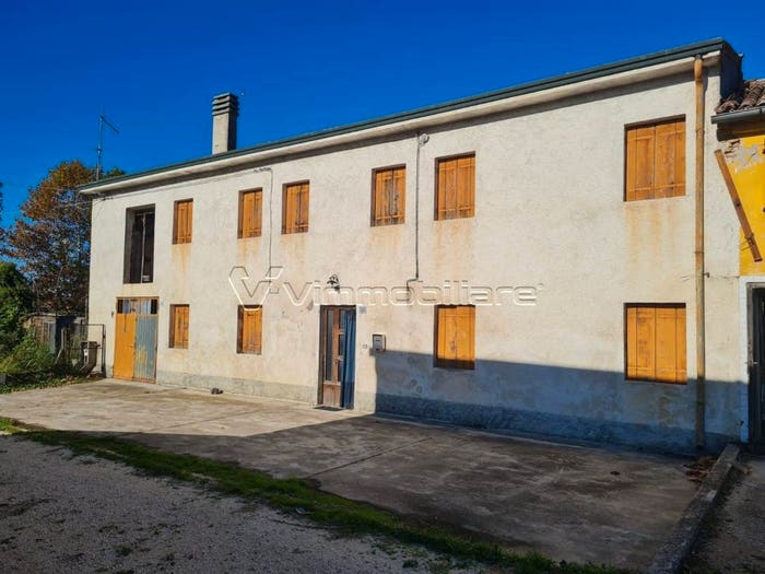Casa con 6 locali in vendita in Via cagnine di sopra, Centro, Noventa Vicentina