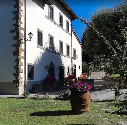 Casa con 6 locali in vendita in Cortona