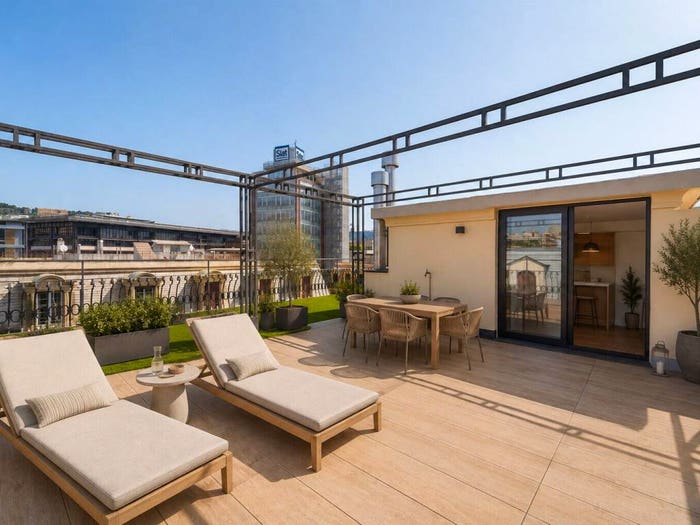 Appartamento con 5 locali in vendita in Via Settembre, Centro Città, Genova