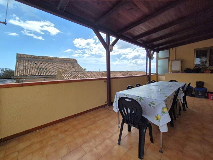 Casa con 5 locali in vendita in Via Colombo Cristoforo, Catanzaro Lido, Catanzaro