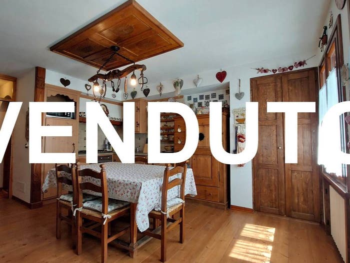 Appartamento quadrilocale in vendita in Via Olivo Sala, Villanova, Borca di Cadore
