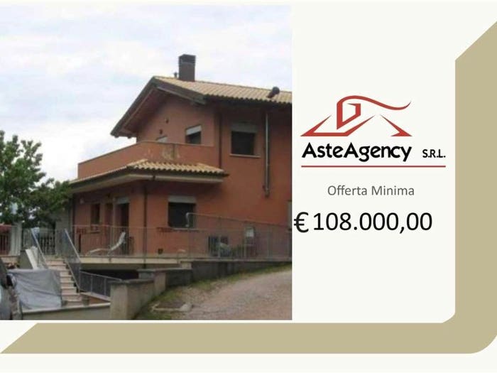 Appartamento quadrilocale in vendita in Via XXIV Maggio, Centro, Urbania