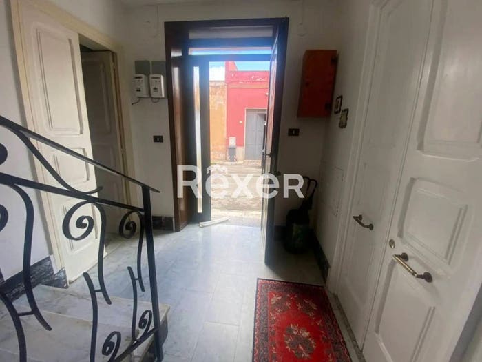 Casa con 6 locali in vendita in Via Francesco Morelli, Squinzano