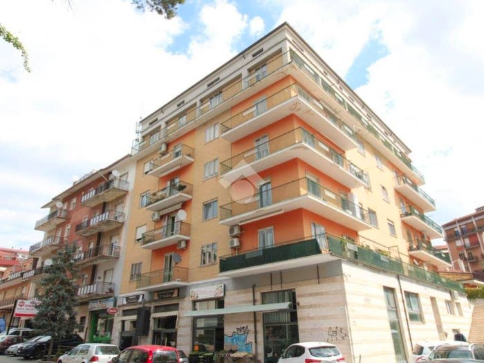 Appartamento quadrilocale in vendita in Via IV Novembre, Via XXIV Maggio CEP, Campobasso