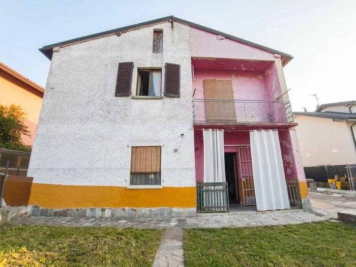 Casa con 5 locali in vendita in Via Alessandro Manzoni, Rivolta d'Adda