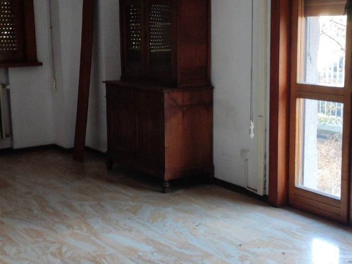 Appartamento quadrilocale in vendita in Viale Vittorio Bottego, Centro Storico, Parma