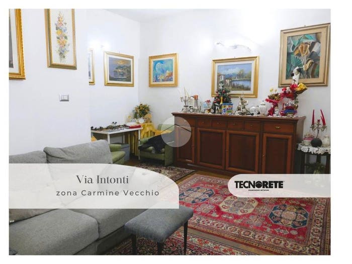 Appartamento trilocale in vendita in Via Intonti, Quartieri Settecenteschi, Foggia