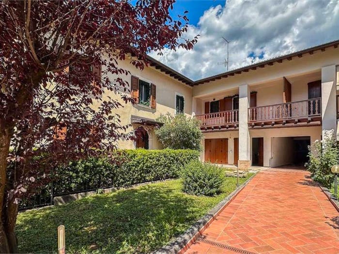 Appartamento quadrilocale in affitto in Via Valbottesa a, Mompiano Costalunga, Brescia