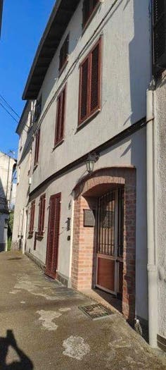 Casa con 5 locali in vendita in Via Cantù, Spineto Scrivia