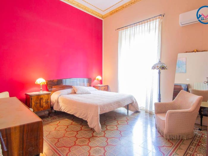 Appartamento quadrilocale in vendita in Calderai, Kalsa, Palermo