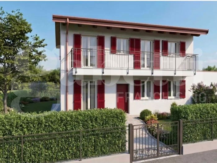 Casa quadrilocale in vendita in Piazza Mercato, San Pietro, Moncalieri
