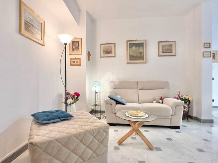 Appartamento quadrilocale in vendita in Via Paolo Giacometti, Novi Ligure