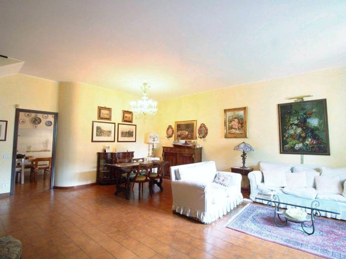 Casa con 5 locali in vendita in Via Fratelli Bandiera, Olmina, Legnano