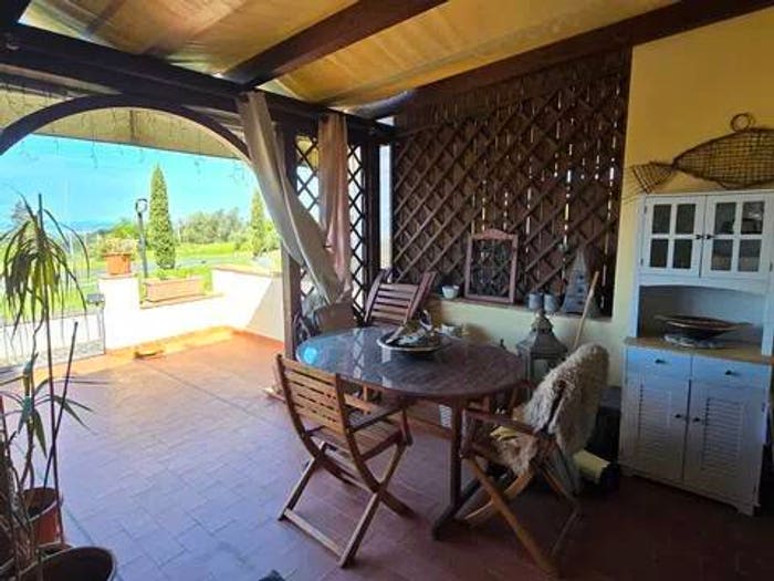 Appartamento con 5 locali in vendita in Via Don Mazzetto Rafanelli, Guardistallo