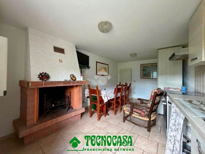 Casa con 6 locali in vendita in Via Vittorio Veneto, Centro, Castelnuovo Magra