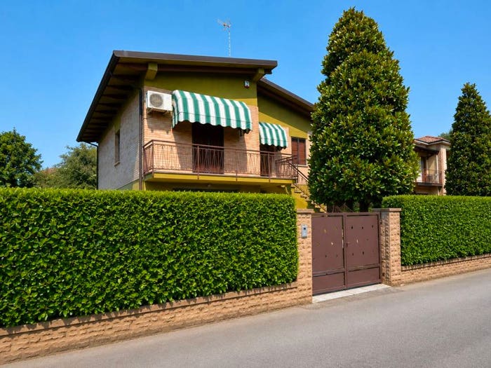 Casa in vendita in Via Giovanni Cimabue, Cento Paese, Cento