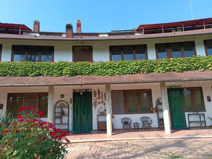 Casa con 6 locali in vendita in Via Martini, Vicoforte