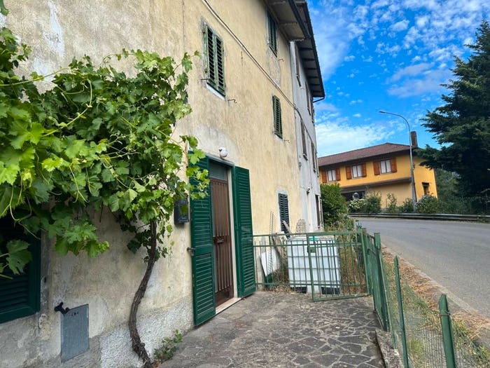 Casa con 6 locali in vendita in Via Toscana, Castiglione dei Pepoli