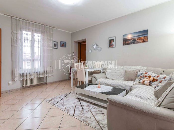 Appartamento trilocale in vendita in Via XX Settembre, Centro, Lurate Caccivio