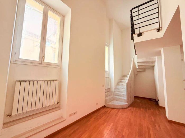 Appartamento con 6 locali in vendita in Fossombrone